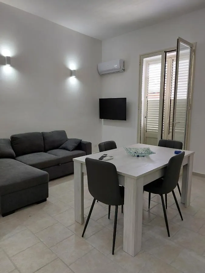 Levante Terrasini Appartamento