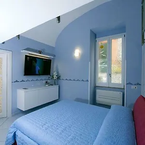 casa-amore-s-lucia.hotels-amalfi.com/